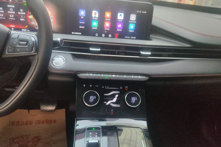 Used EXEED Zhuifeng C-DM 2022 1.5 TCI-DHT 105 km Yufeng Xing Edition Audio And AC Panel