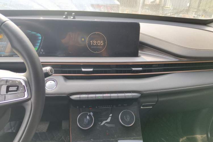 Used EXEED Zhuifeng C-DM 2022 1.5 TCI-DHT 105 km Yufeng Xing Edition Audio And AC Panel