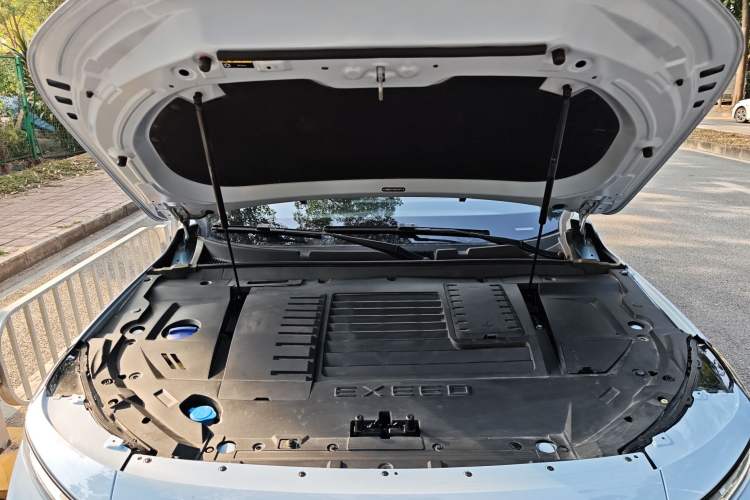 Used EXEED Zhuifeng C-DM 2022 1.5 TCI-DHT 105 km "Chengfeng Qi" Edition Engine Bay