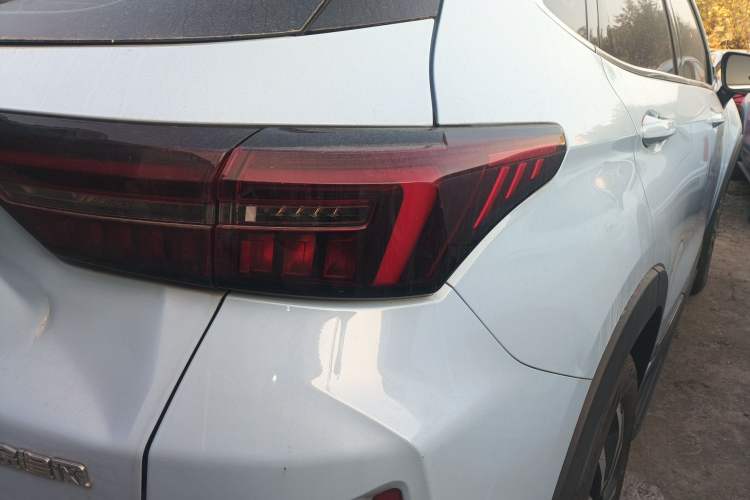 Used EXEED Zhuifeng C-DM 2022 1.5 TCI-DHT 105 km "Chengfeng Qi" Edition Exterior 6