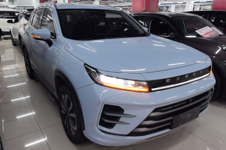 Used EXEED Zhuifeng C-DM 2022 1.5 TCI-DHT 105 km "Chengfeng Qi" Edition Front Right 45 Deg