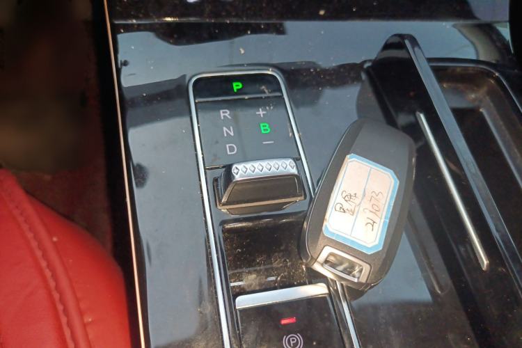 Used EXEED Zhuifeng C-DM 2022 1.5 TCI-DHT 105 km "Chengfeng Qi" Edition Gear Lever