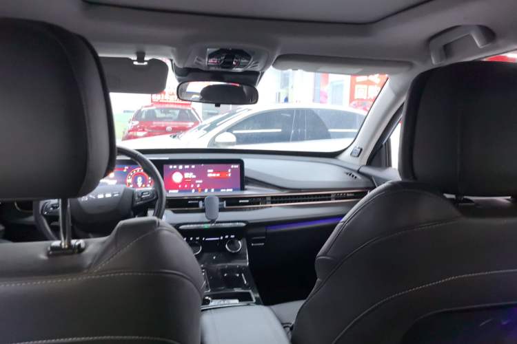 Used EXEED Zhuifeng C-DM 2022 1.5 TCI-DHT 105 km "Chengfeng Qi" Edition Headliner