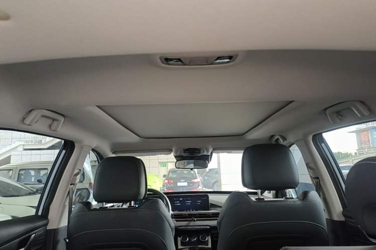 Used EXEED Zhuifeng C-DM 2022 1.5 TCI-DHT 105 km "Chengfeng Qi" Edition Headliner