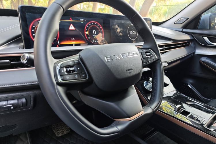 Used EXEED Zhuifeng C-DM 2022 1.5 TCI-DHT 105 km "Chengfeng Qi" Edition Interior 1