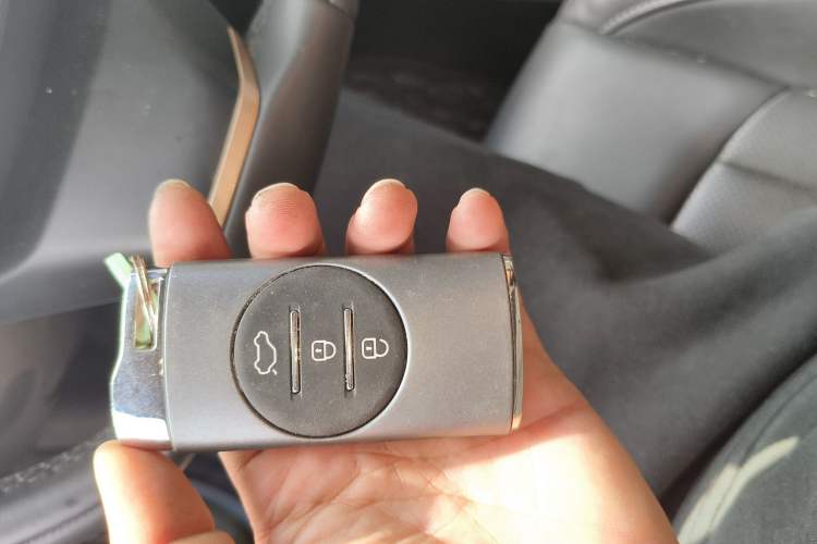 Used EXEED Zhuifeng C-DM 2022 1.5 TCI-DHT 105 km Yufeng Xing Edition Interior 1