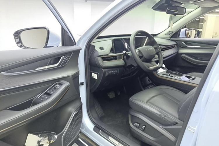 Used EXEED Zhuifeng C-DM 2022 1.5 TCI-DHT 105 km "Chengfeng Qi" Edition Interior 1