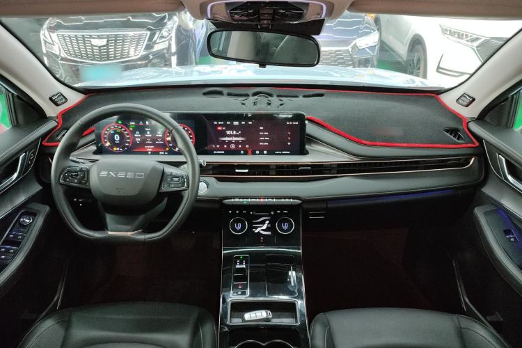 Used EXEED Zhuifeng C-DM 2022 1.5 TCI-DHT 105 km "Chengfeng Qi" Edition Interior 2
