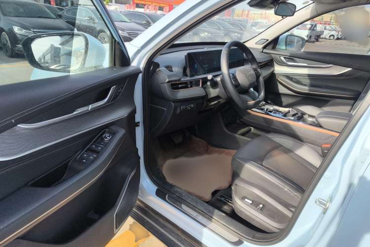 Used EXEED Zhuifeng C-DM 2022 1.5 TCI-DHT 105 km "Chengfeng Qi" Edition Interior 3