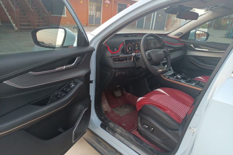 Used EXEED Zhuifeng C-DM 2022 1.5 TCI-DHT 105 km "Chengfeng Qi" Edition Interior 3