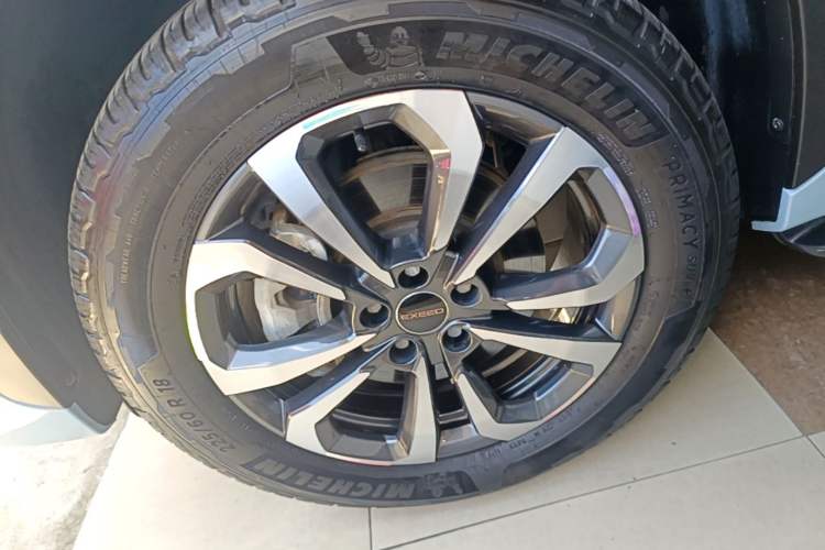 Used EXEED Zhuifeng C-DM 2022 1.5 TCI-DHT 105 km "Chengfeng Qi" Edition Left Front Wheel Hub