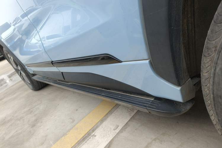 Used EXEED Zhuifeng C-DM 2022 1.5 TCI-DHT 105 km Yufeng Xing Edition Left Side Sill