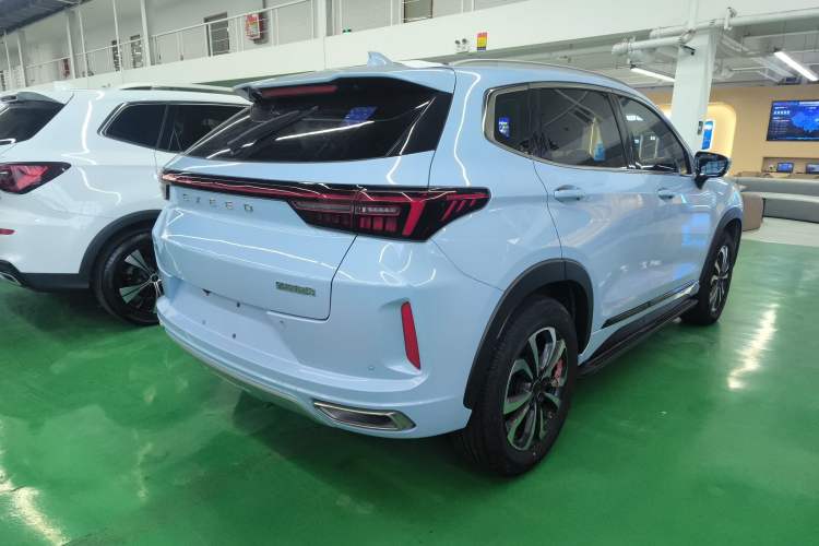 Used EXEED Zhuifeng C-DM 2022 1.5 TCI-DHT 105 km "Chengfeng Qi" Edition Rear Right 45 Deg