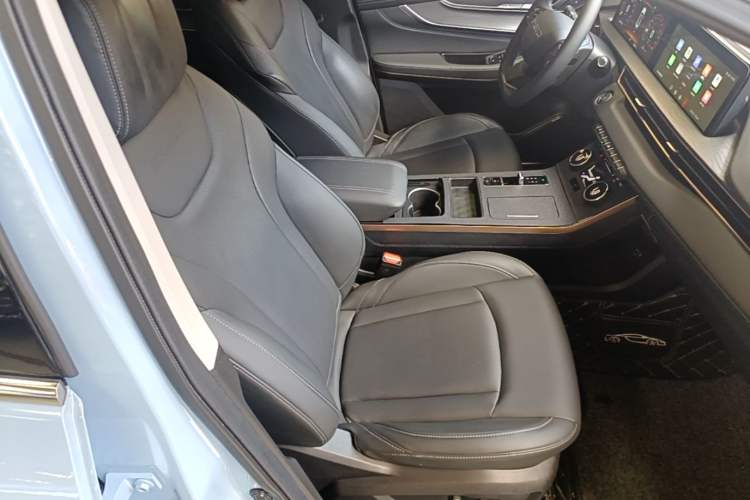 Used EXEED Zhuifeng C-DM 2022 1.5 TCI-DHT 105 km "Chengfeng Qi" Edition Right Front Seat