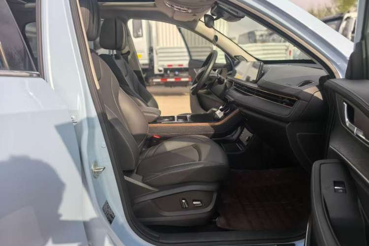 Used EXEED Zhuifeng C-DM 2022 1.5 TCI-DHT 105 km "Chengfeng Qi" Edition Right Front Seat