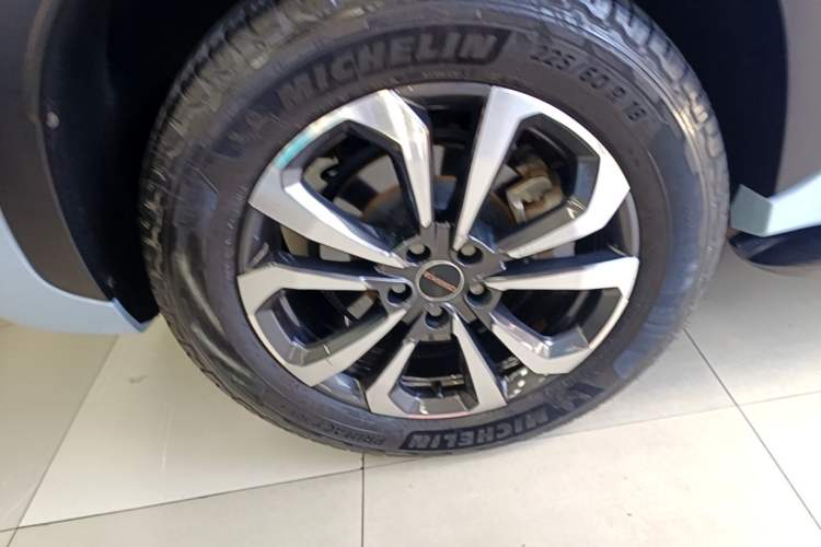 Used EXEED Zhuifeng C-DM 2022 1.5 TCI-DHT 105 km "Chengfeng Qi" Edition Right Rear Wheel Hub