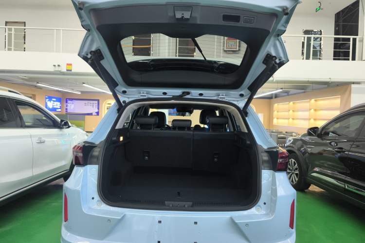 Used EXEED Zhuifeng C-DM 2022 1.5 TCI-DHT 105 km "Chengfeng Qi" Edition Trunk