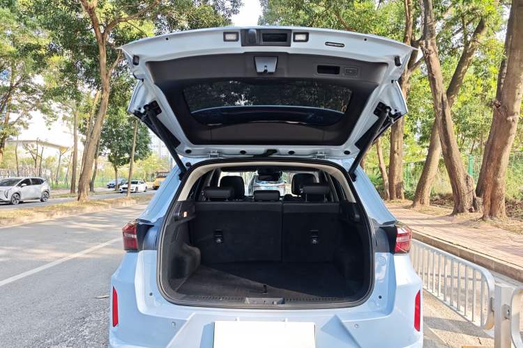 Used EXEED Zhuifeng C-DM 2022 1.5 TCI-DHT 105 km "Chengfeng Qi" Edition Trunk