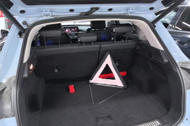 Used EXEED Zhuifeng C-DM 2022 1.5 TCI-DHT 105 km "Chengfeng Qi" Edition Trunk