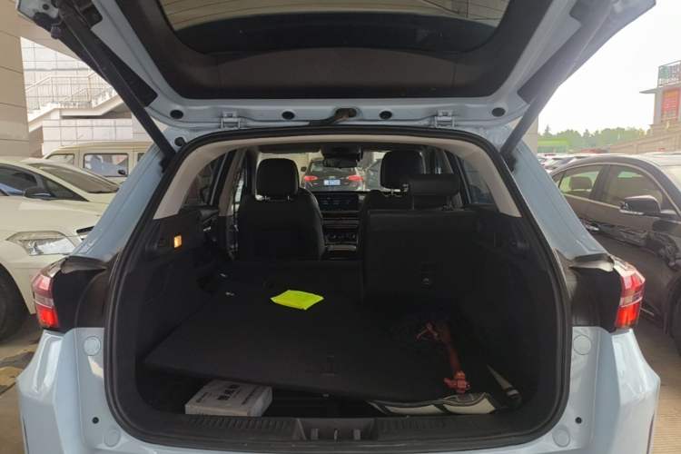 Used EXEED Zhuifeng C-DM 2022 1.5 TCI-DHT 105 km "Chengfeng Qi" Edition Trunk