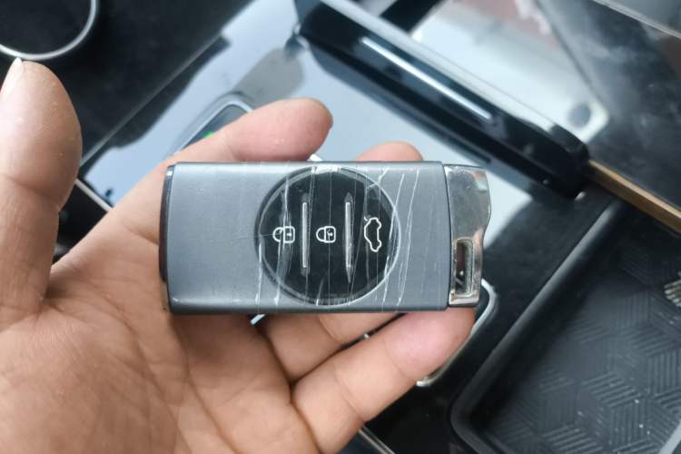 Used EXEED Zhuifeng C-DM 2022 1.5 TCI-DHT 105 km "Chengfeng Qi" Edition Vehicle Key