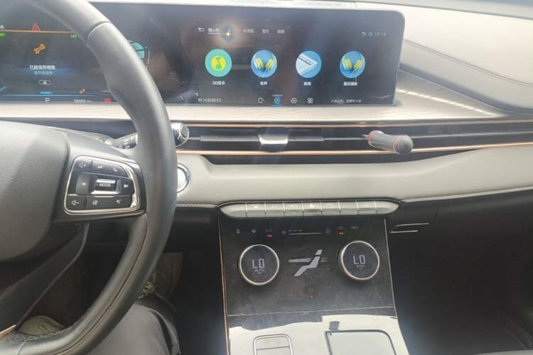 Used EXEED Zhuifeng C-DM 2022 1.5 TCI-DHT 105 km "Chengfeng Qi" Edition Audio And AC Panel