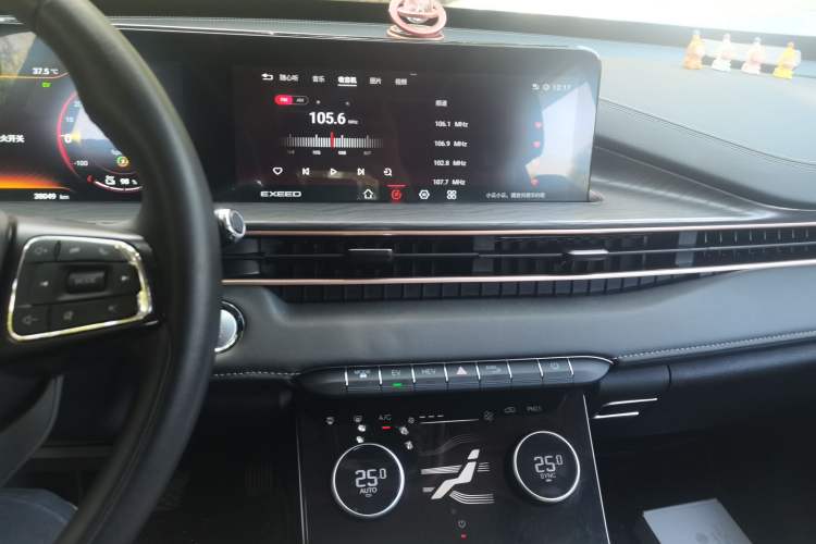 Used EXEED Zhuifeng C-DM 2022 1.5 TCI-DHT 105 km "Chengfeng Qi" Edition Audio And AC Panel