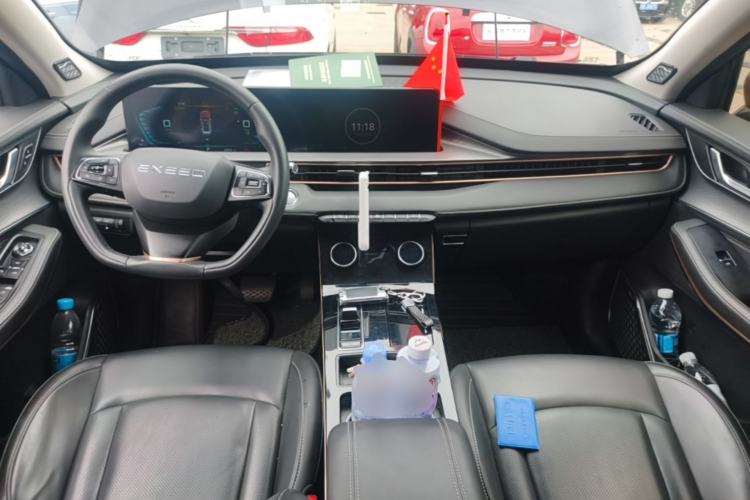 Used EXEED Zhuifeng C-DM 2022 1.5 TCI-DHT 105 km "Chengfeng Qi" Edition Center Console
