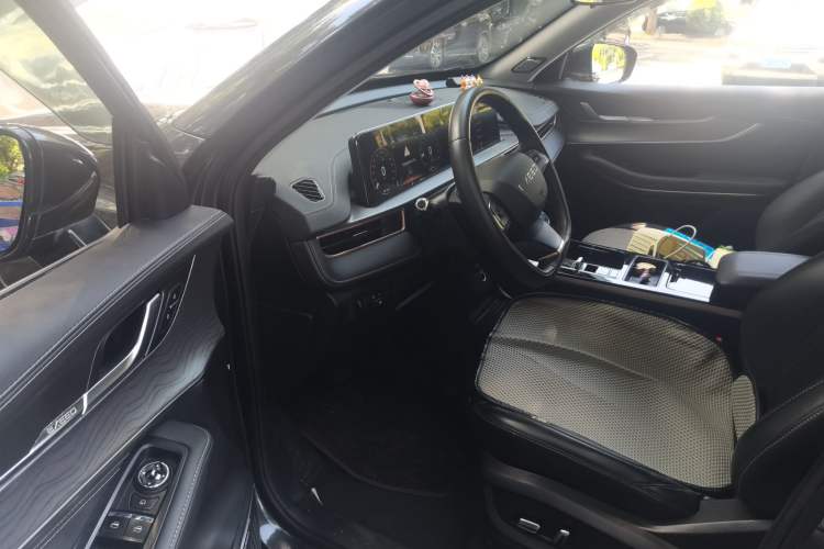 Used EXEED Zhuifeng C-DM 2022 1.5 TCI-DHT 105 km "Chengfeng Qi" Edition Driver Seat