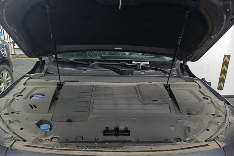 Used EXEED Zhuifeng C-DM 2022 1.5 TCI-DHT 105 km "Chengfeng Qi" Edition Engine Bay