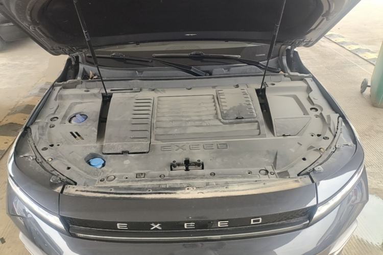 Used EXEED Zhuifeng C-DM 2022 1.5 TCI-DHT 105 km "Chengfeng Qi" Edition Engine Bay