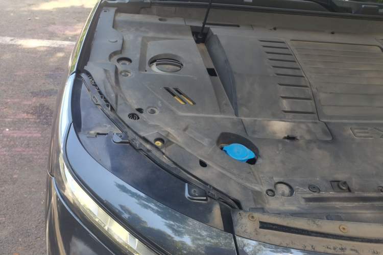 Used EXEED Zhuifeng C-DM 2022 1.5 TCI-DHT 105 km "Chengfeng Qi" Edition Engine Bay Right