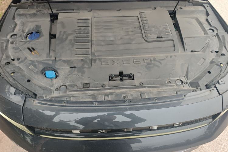 Used EXEED Zhuifeng C-DM 2022 1.5 TCI-DHT 105 km "Chengfeng Qi" Edition Engine Bay