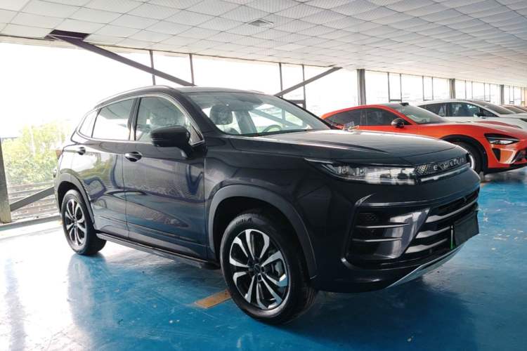 Used EXEED Zhuifeng C-DM 2022 1.5 TCI-DHT 105 km "Chengfeng Qi" Edition Front Right 45 Deg