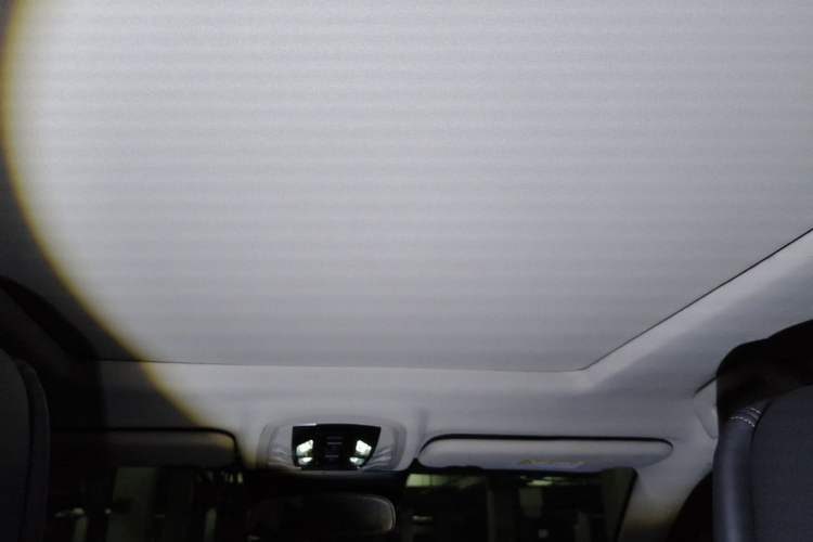 Used EXEED Zhuifeng C-DM 2022 1.5 TCI-DHT 105 km "Chengfeng Qi" Edition Headliner