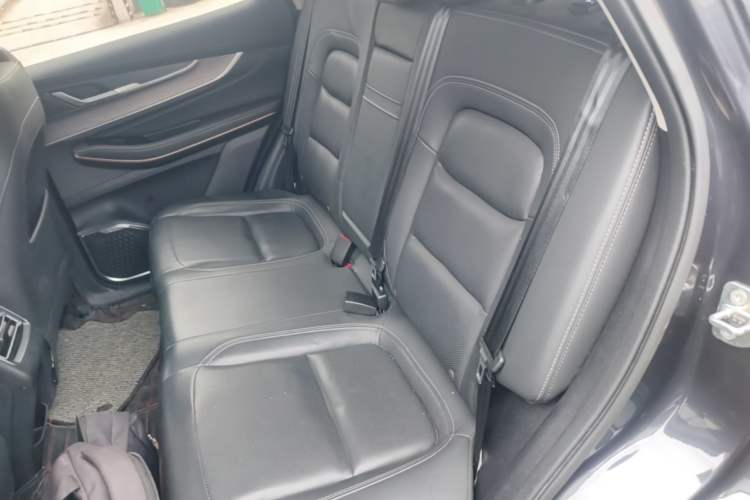 Used EXEED Zhuifeng C-DM 2022 1.5 TCI-DHT 105 km "Chengfeng Qi" Edition Left Rear Seat