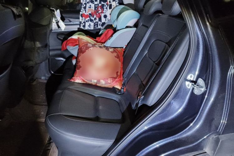 Used EXEED Zhuifeng C-DM 2022 1.5 TCI-DHT 105 km "Chengfeng Qi" Edition Left Rear Seat