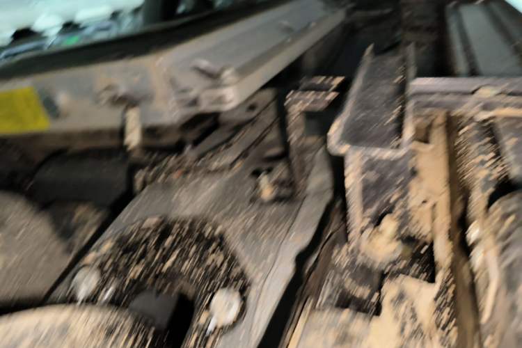 Used EXEED Zhuifeng C-DM 2022 1.5 TCI-DHT 105 km "Chengfeng Qi" Edition Left Side Sill