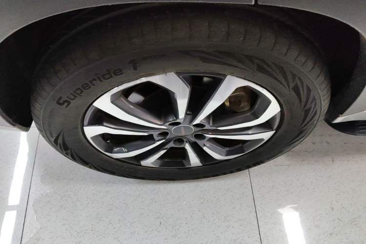 Used EXEED Zhuifeng C-DM 2022 1.5 TCI-DHT 105 km Yufeng Xing Edition Right Rear Wheel Hub