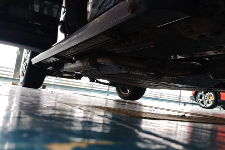 Used EXEED Zhuifeng C-DM 2022 1.5 TCI-DHT 105 km "Chengfeng Qi" Edition Right Side Sill