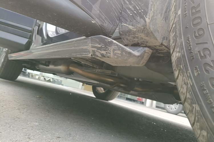 Used EXEED Zhuifeng C-DM 2022 1.5 TCI-DHT 105 km "Chengfeng Qi" Edition Right Side Sill
