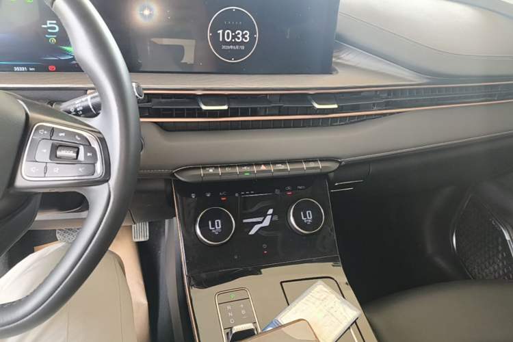 Used EXEED Zhuifeng C-DM 2022 1.5 TCI-DHT 105 km "Chengfeng Qi" Edition Audio And AC Panel