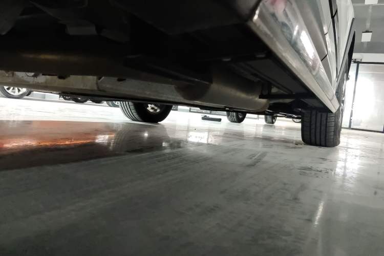 Used EXEED Zhuifeng C-DM 2022 1.5 TCI-DHT 105 km "Chengfeng Qi" Edition Chassis Rear Right