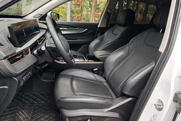 Used EXEED Zhuifeng C-DM 2022 1.5 TCI-DHT 105 km "Chengfeng Qi" Edition Interior 1