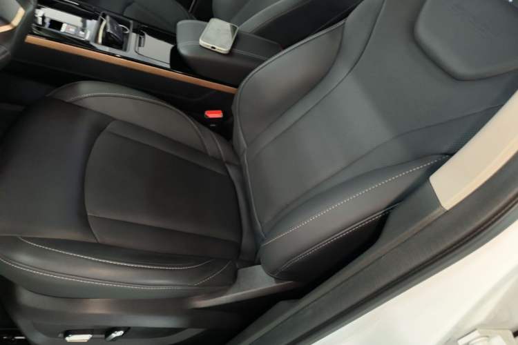 Used EXEED Zhuifeng C-DM 2022 1.5 TCI-DHT 105 km "Chengfeng Qi" Edition Left Front Seat