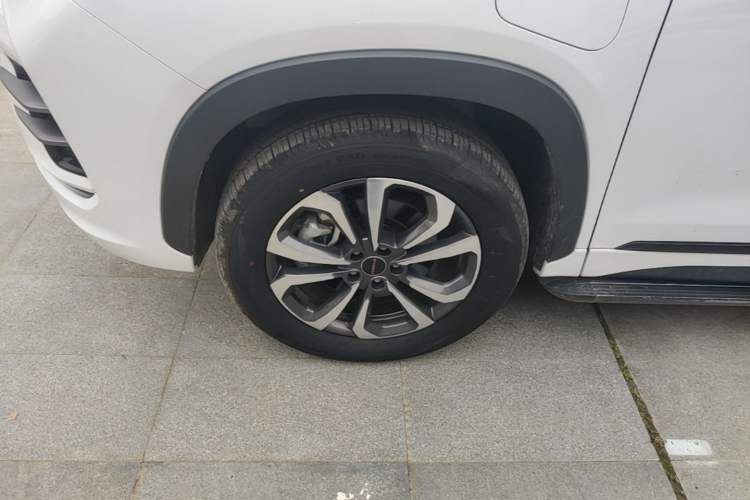 Used EXEED Zhuifeng C-DM 2022 1.5 TCI-DHT 105 km "Chengfeng Qi" Edition Left Front Wheel Hub