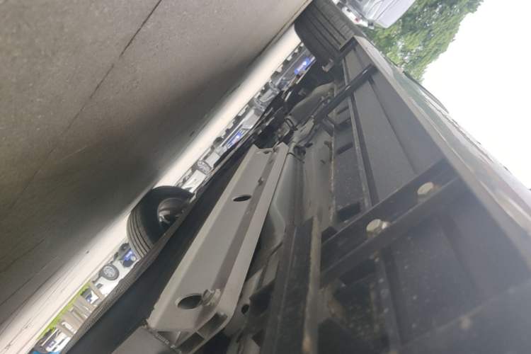 Used EXEED Zhuifeng C-DM 2022 1.5 TCI-DHT 105 km "Chengfeng Qi" Edition Left Side Sill