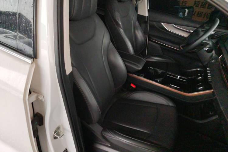 Used EXEED Zhuifeng C-DM 2022 1.5 TCI-DHT 105 km "Chengfeng Qi" Edition Right Front Seat