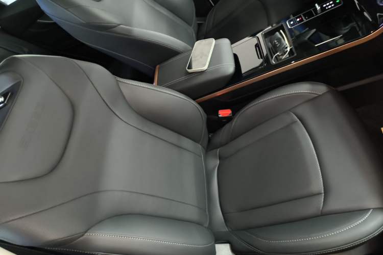 Used EXEED Zhuifeng C-DM 2022 1.5 TCI-DHT 105 km "Chengfeng Qi" Edition Right Front Seat