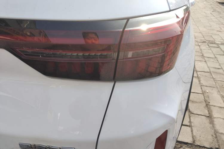 Used EXEED Zhuifeng C-DM 2022 1.5 TCI-DHT 105 km "Chengfeng Qi" Edition Right Rear Taillight